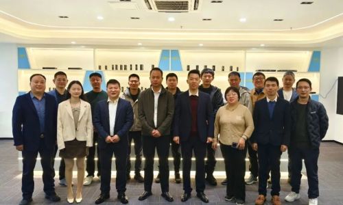 宇航工業(yè)交換機(jī)2024第四季度會(huì)成功召開！共謀發(fā)展，迎接2025新篇章！